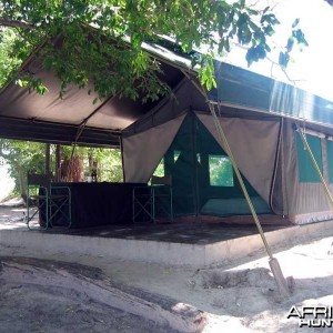 Johan Calitz Safaris Botswana - Ivory Camp