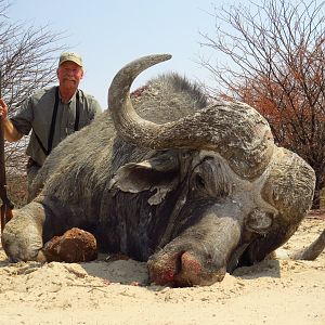 Proper old bruiser taken on safari recently...the perfect Buff in my opinion!