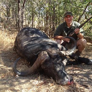 Hunting Buffalo in Zimbabwe