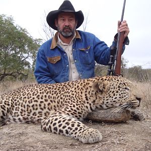 Leopard Hunt Zimbabwe