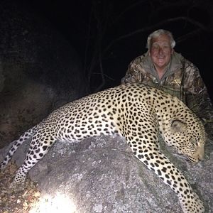 Leopard Hunt Zimbabwe