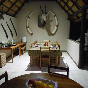 Hunting Accommodation Zimbabwe Camps