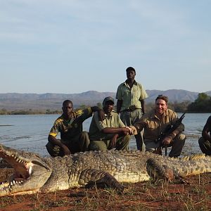 Hunt Crocodile in Zimbabwe