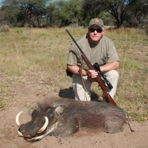Warthog hunt Namibia