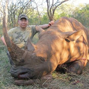 Hunt White Rhino South Africa