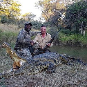 Hunt Crocodile in South Africa