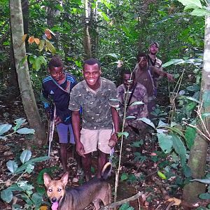 Congo Hunt Pygmies and dogs