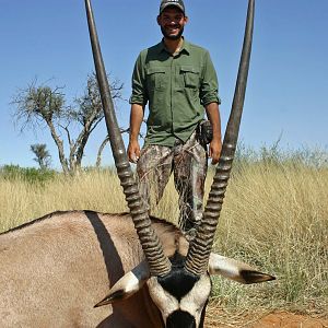 AH member with 41+ Gemsbok Bull