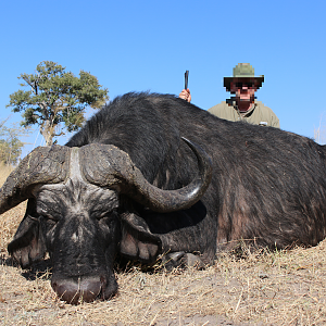 Hunting Cape Buffalo