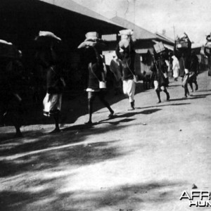 Theodore Roosevelt, porters returning at the end of the expedition