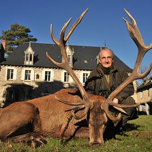 Hunt Red Stag France