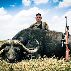 Cape Buffalo Hunting