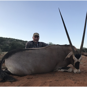 35"m Inch + Gemsbok Cow Hunting in Namibia