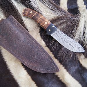 Birch wood, Buffalo horn,red Vulcano fiber Knife with Cape buffalo skin Sheath