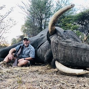 Zimbabwe Hunt Elephant