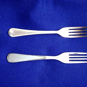 Forks to match the "Patriot" Table Knives