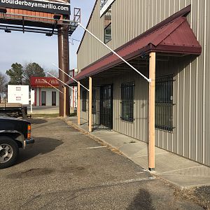 Top of Texas Taxidermy new building at the new location