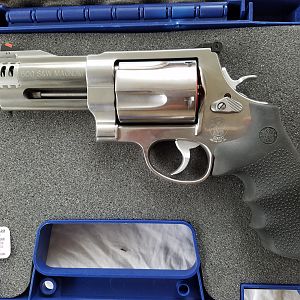 500 S&W 4" Revolver