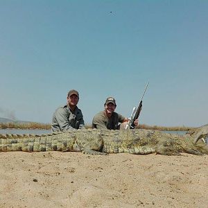 Hunt Crocodile in Mozambique