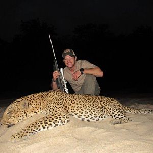 Leopard Hunt Mozambique