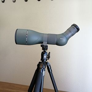 Vortex Razor HD 27-60 x 85 Angled Spotting Scope With Tripod