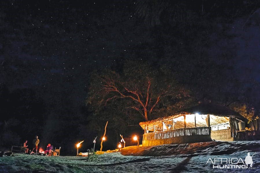 Accommodation Mparabanja Camp Mozambique