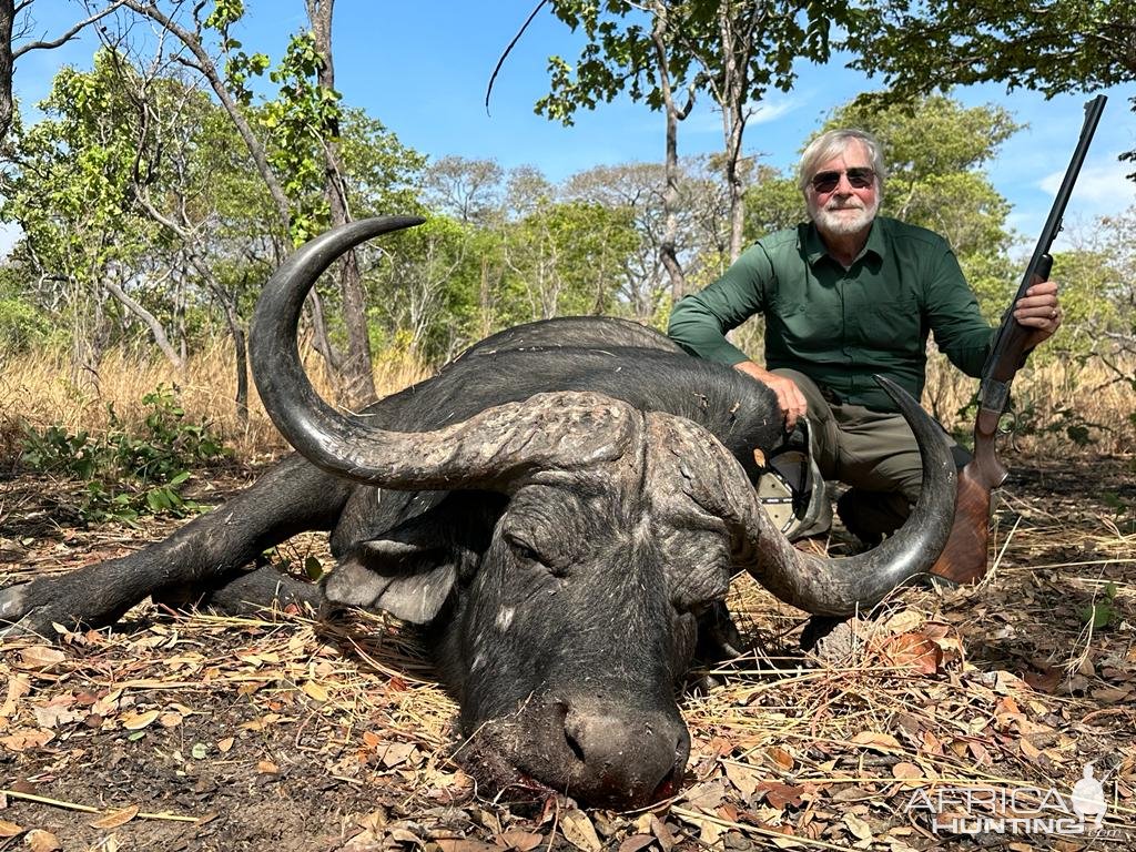 Buffalo Hunt Tanzania