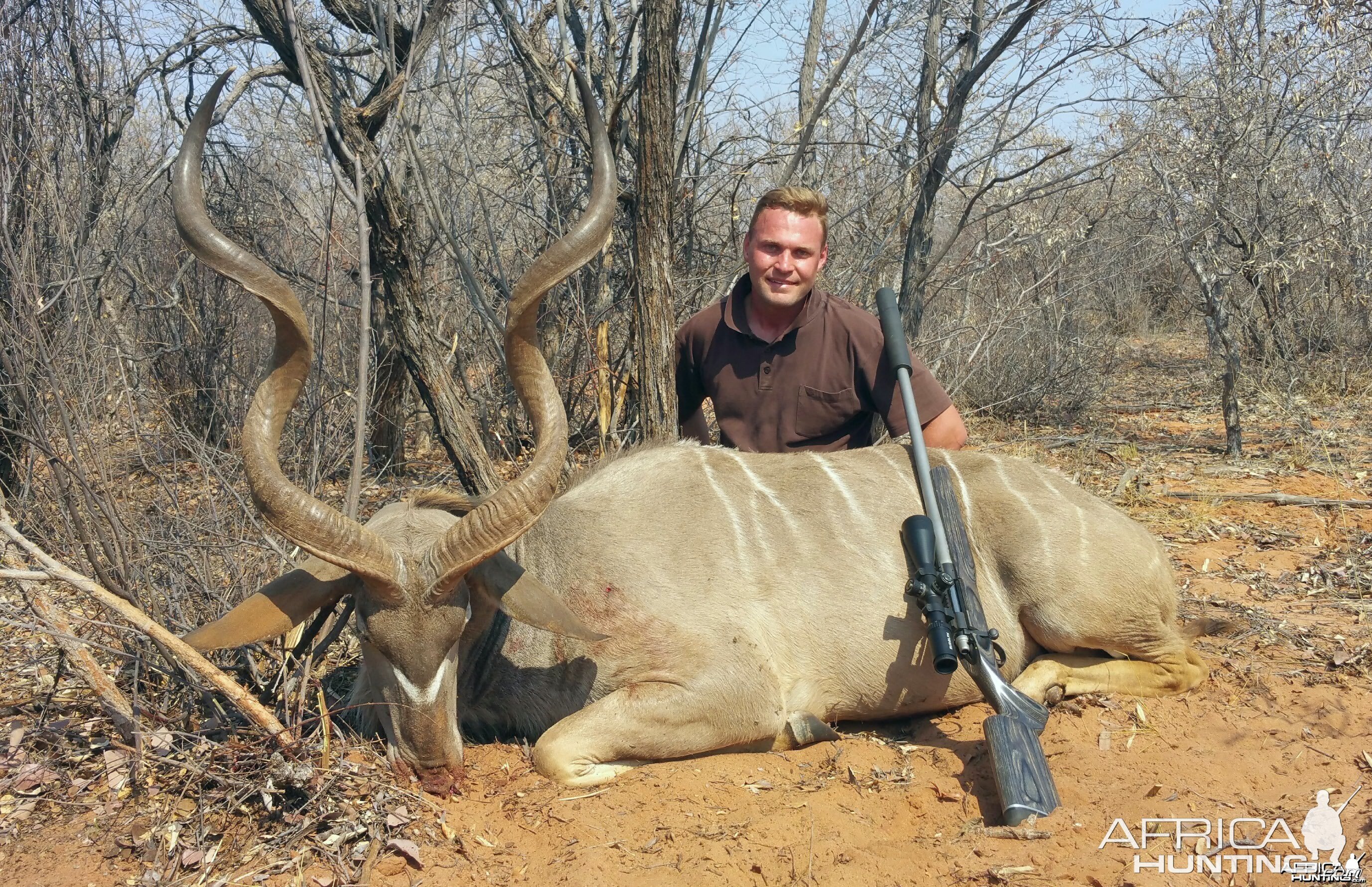 Charl Kemp with 53" Kudu