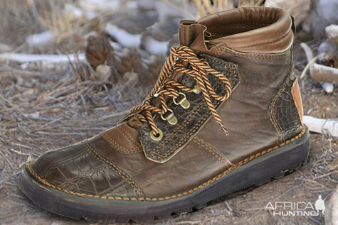 Courteney Boot "The Safari" in Buffalo with Croc Accents