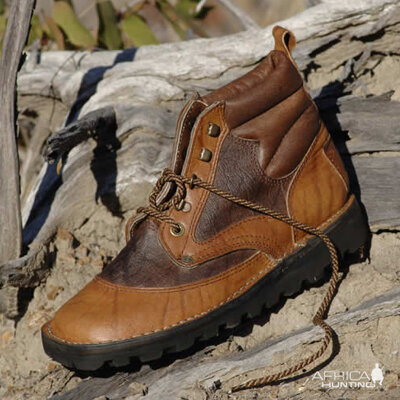 Courteney Boot "The Selous"