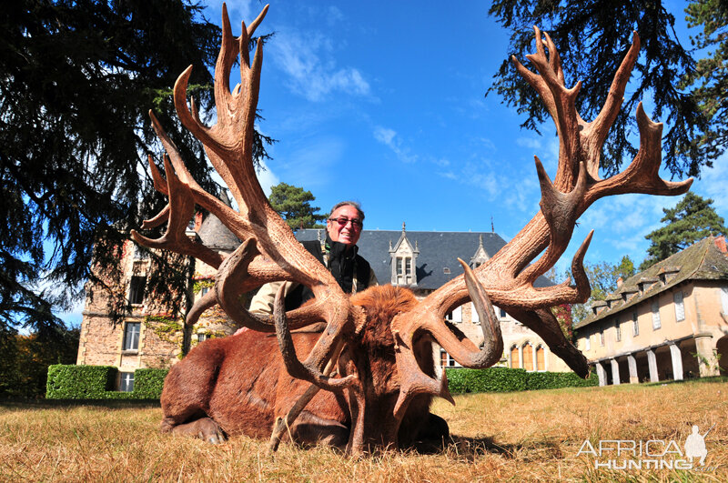 France Hunting Red Stag