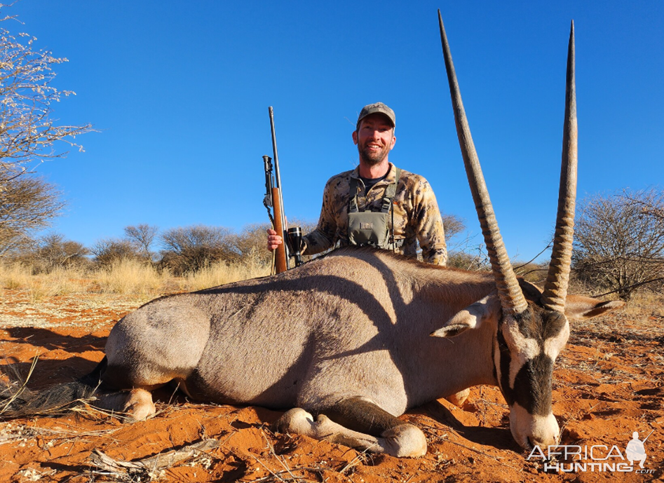 Gemsbok Hunt Namibia | AfricaHunting.com