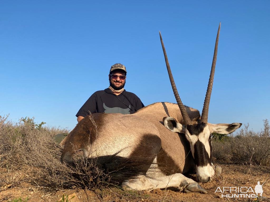 Gemsbok Hunt South Africa | AfricaHunting.com