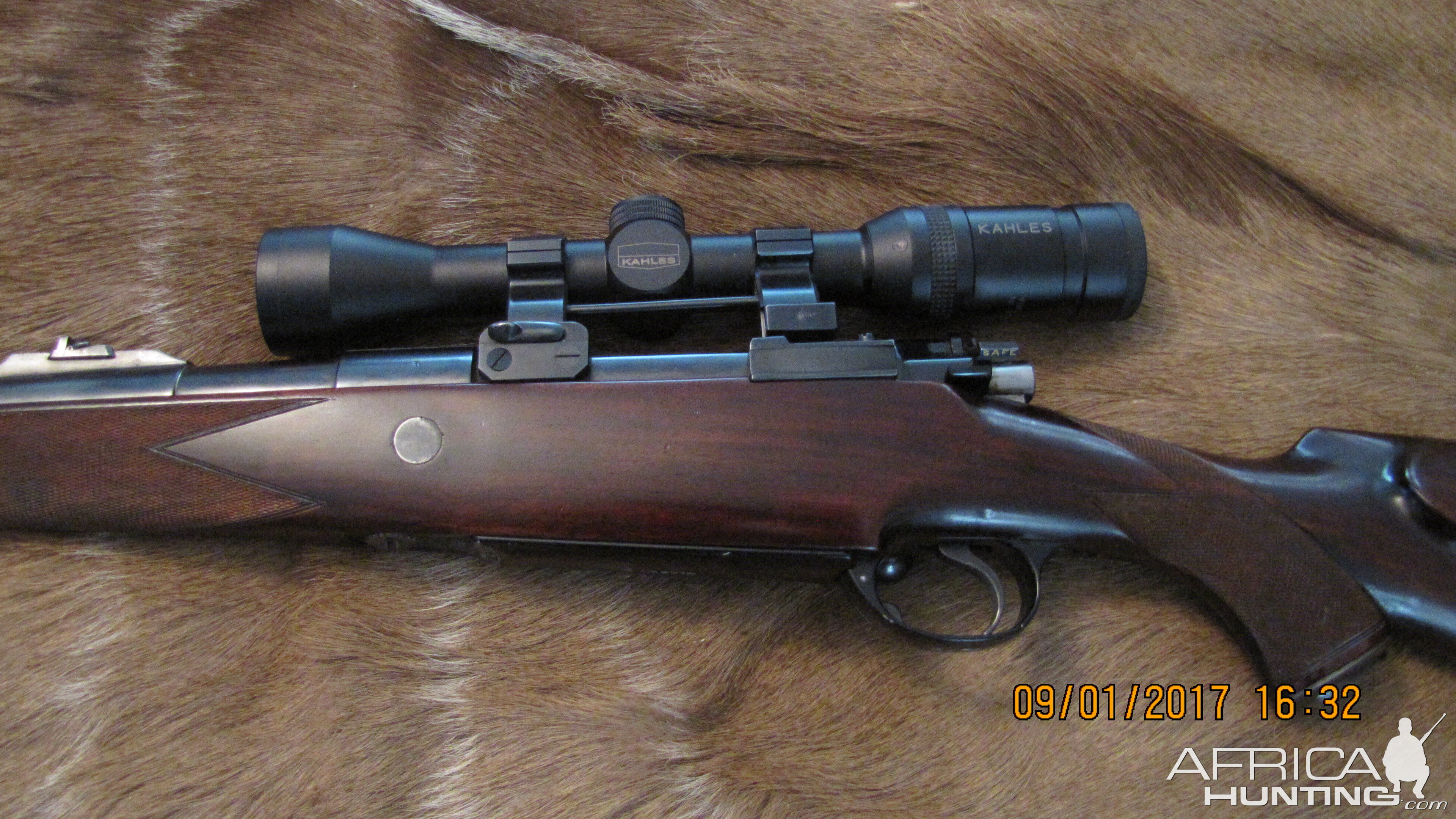 Holland and Holland 375 magnum Rifle