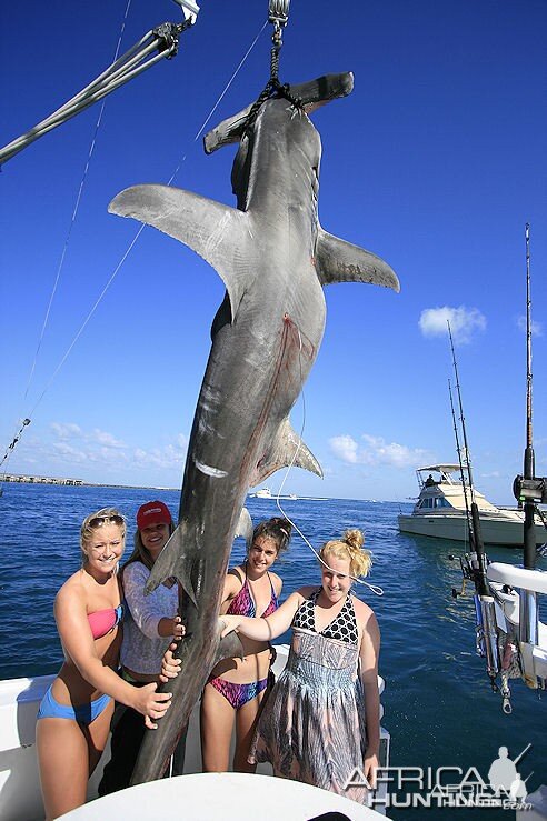 Hot Fishing Girls