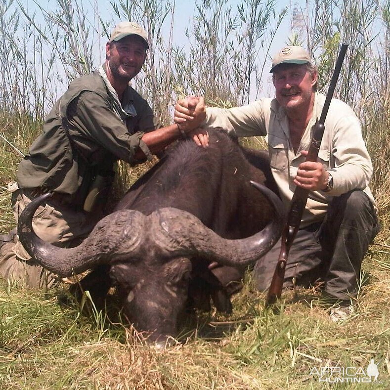 Hunt Buffalo Mozambique