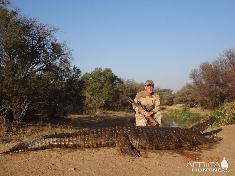 Hunt Crocodile in South Africa