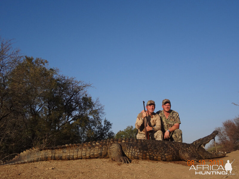 Hunt Crocodile in South Africa