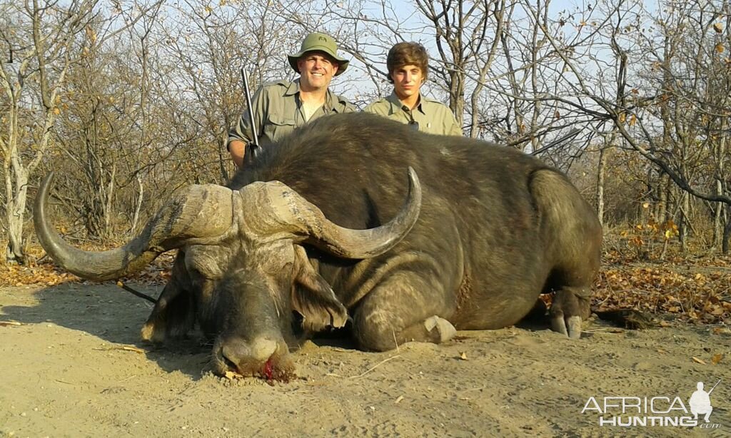 Hunting Buffalo in Zimbabwe