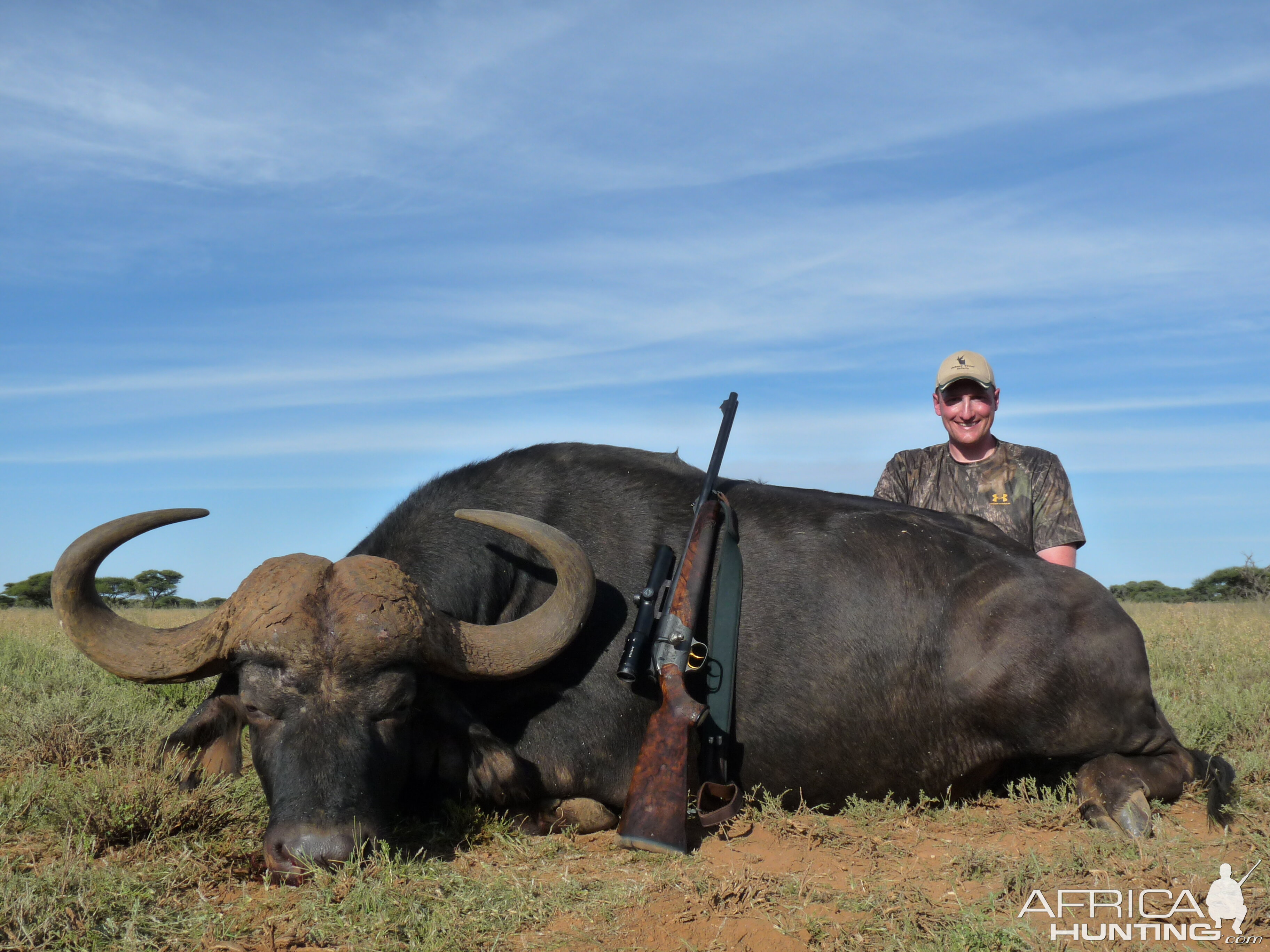 Hunting Buffalo with Wintershoek Johnny Vivier Safaris in SA