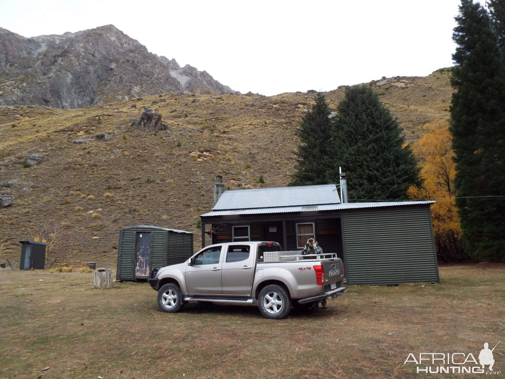 Hunting Cabins & Vehicle in New Zealand