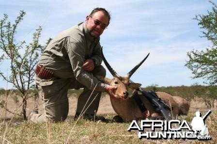 Hunting Common Reedbuck