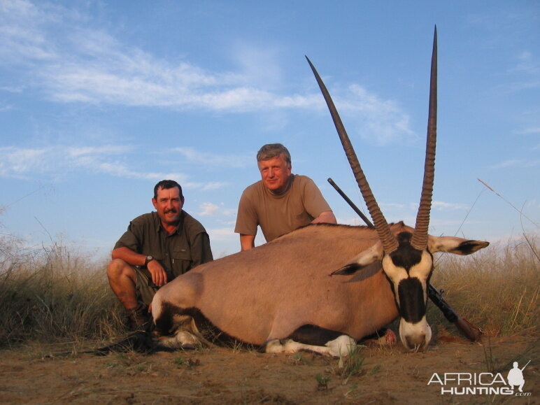 Hunting Gemsbok