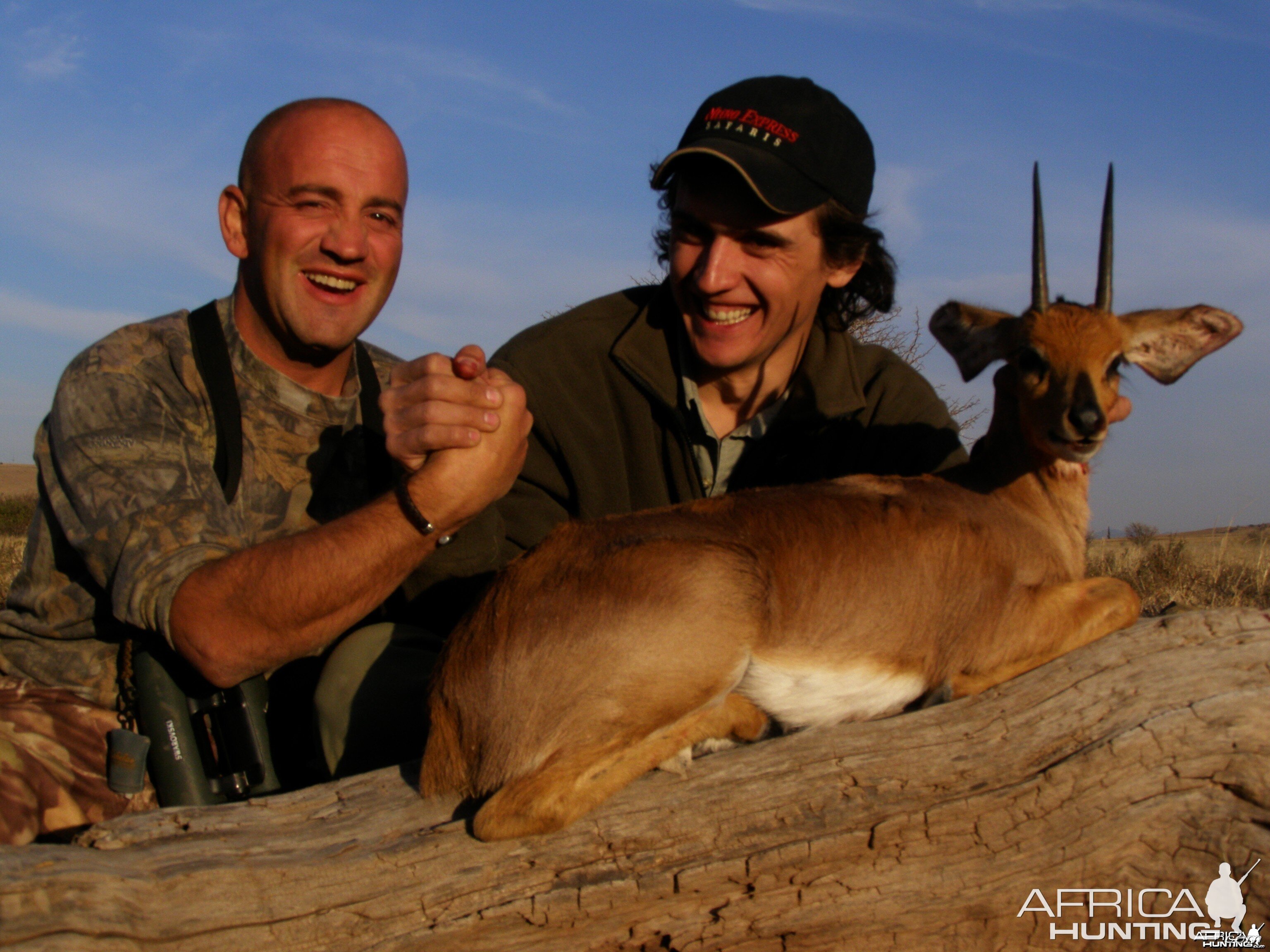 Hunting Steenbuck with Wintershoek Johnny Vivier Safaris in SA