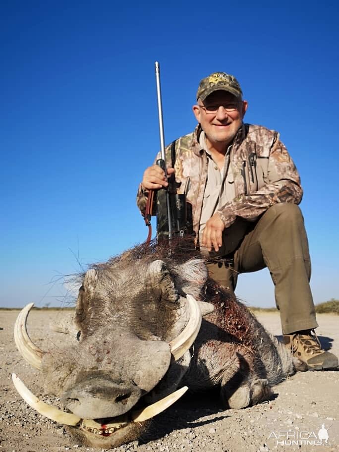 Hunting Warthog in Botswana