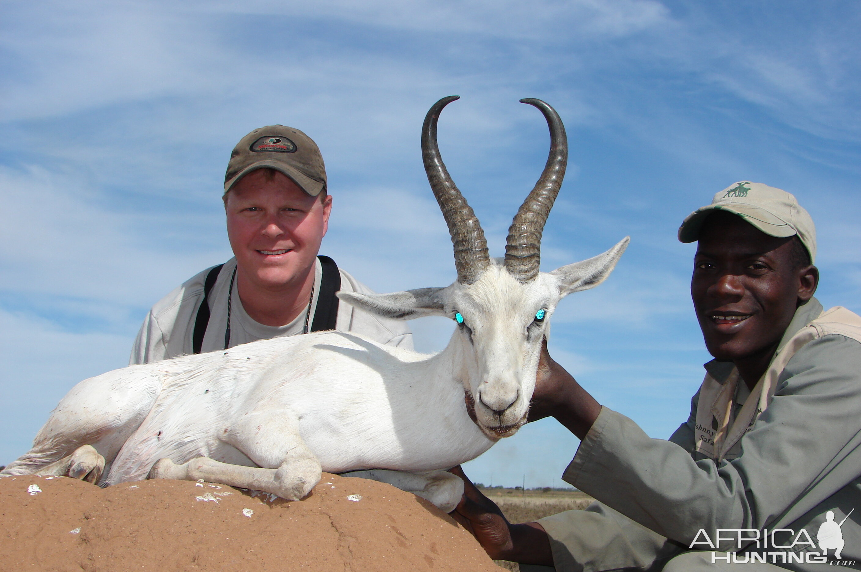Hunting White Springbuck with Wintershoek Johnny Vivier Safaris in SA