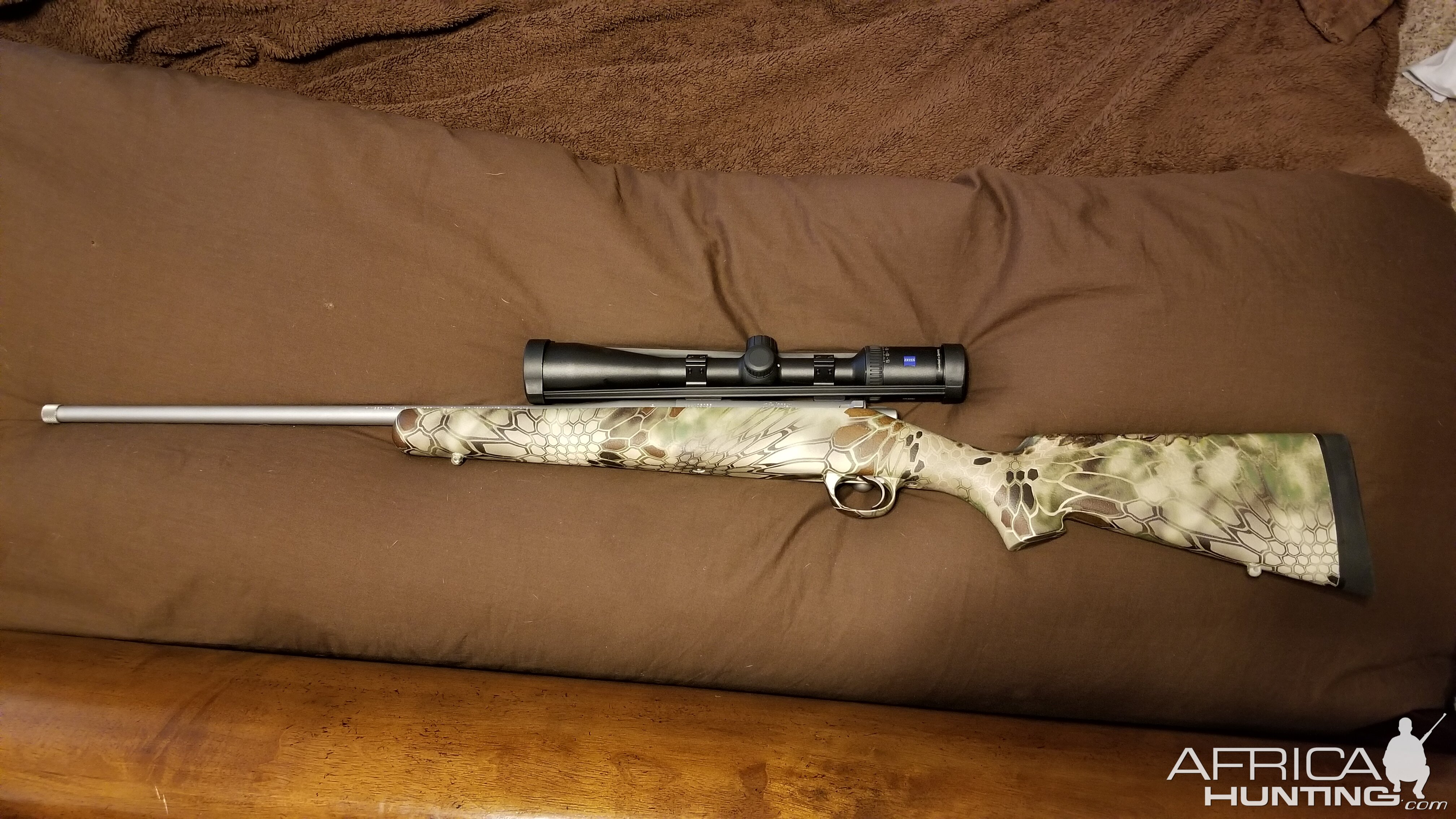 Kimber 84M Montana 6.5 Creedmoor (1-8 twist) Rifle