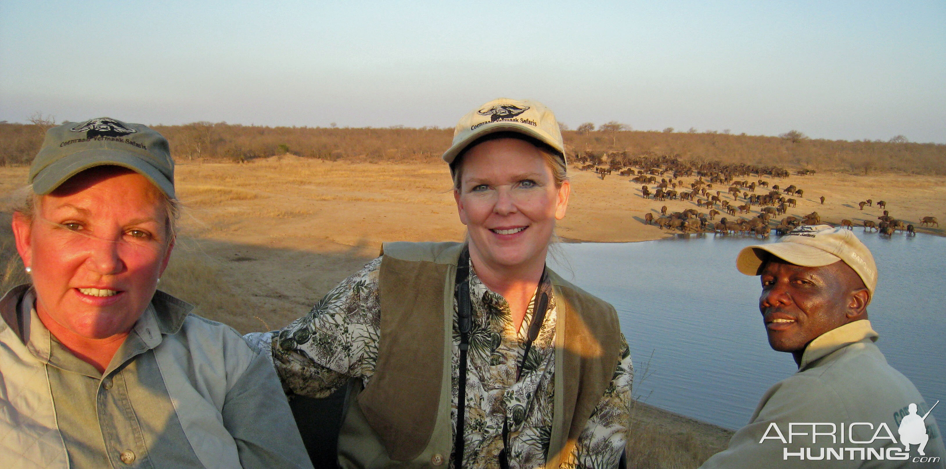 Lady Hunters and buff in the distance!