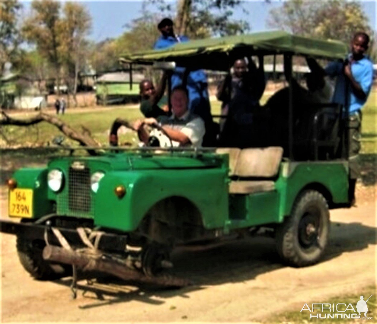 Land Rover Serie 1 In Kariba Zimbabwe