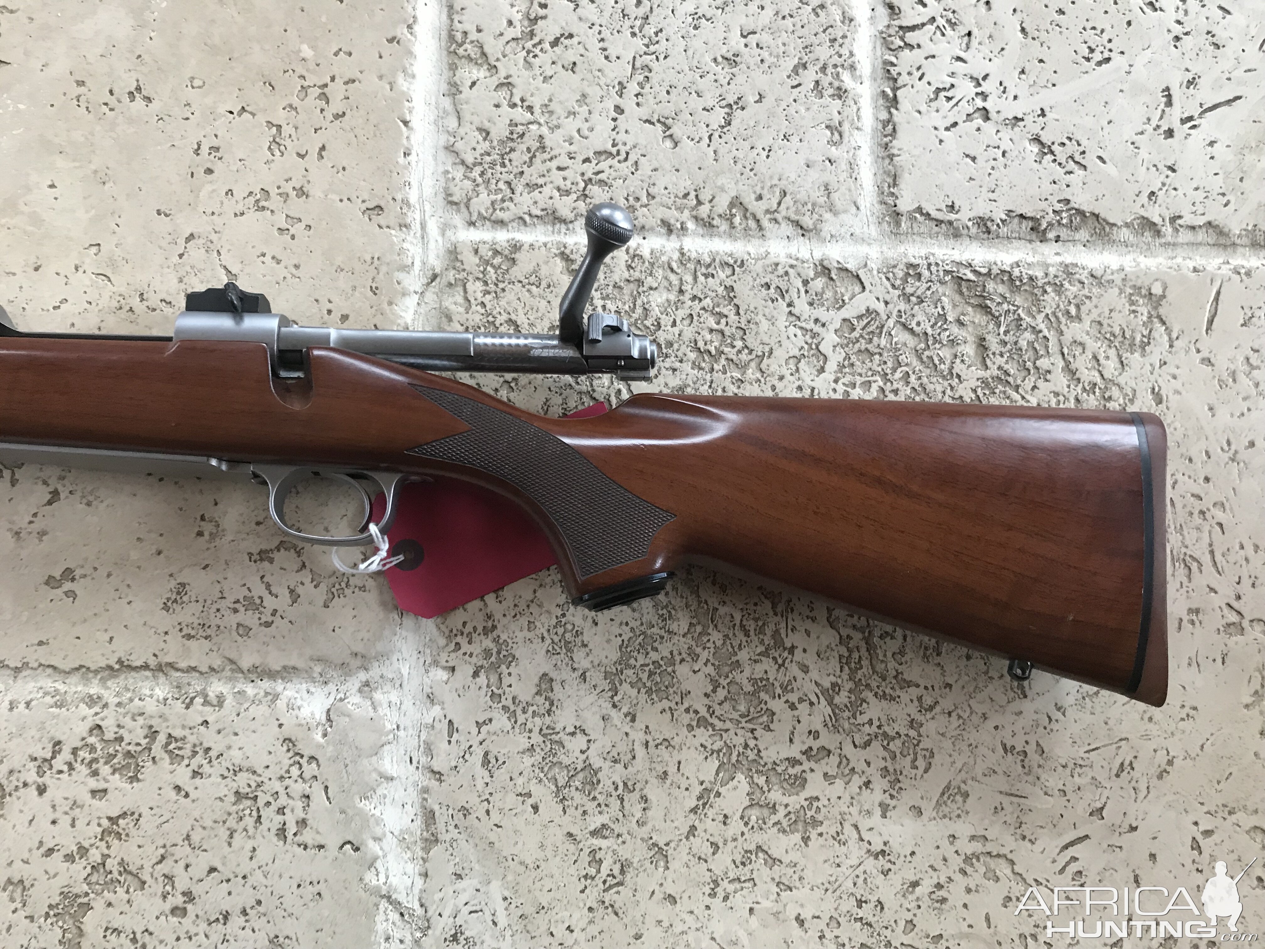 Left-hand M70 Classic Rifle | AfricaHunting.com